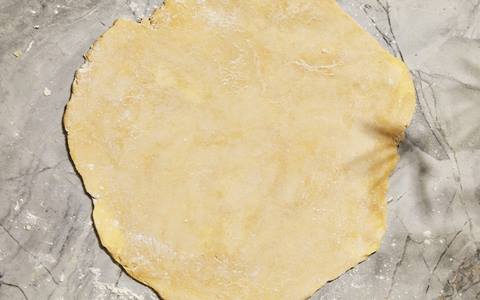 flaky dough for apple galette